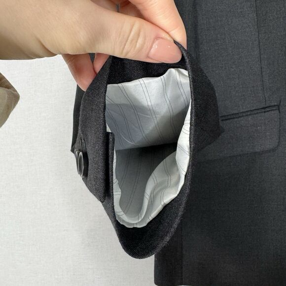 Giorgio Fiorelli Mens Suit Jacket 40 Charcoal Gray Euro Slim Fit Blazer Formal - Picture 3 of 13